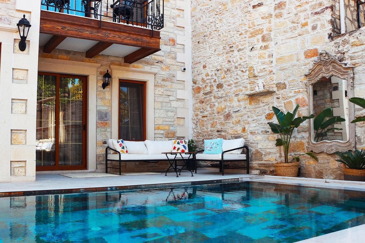 Sinem Hanim Konagi Boutique Hotel Yenifoca Exteriör bild
